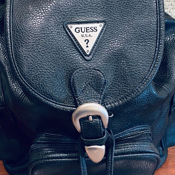 🌟HP🌟VTG 1990s Guess Large Black Drawstring Backpack